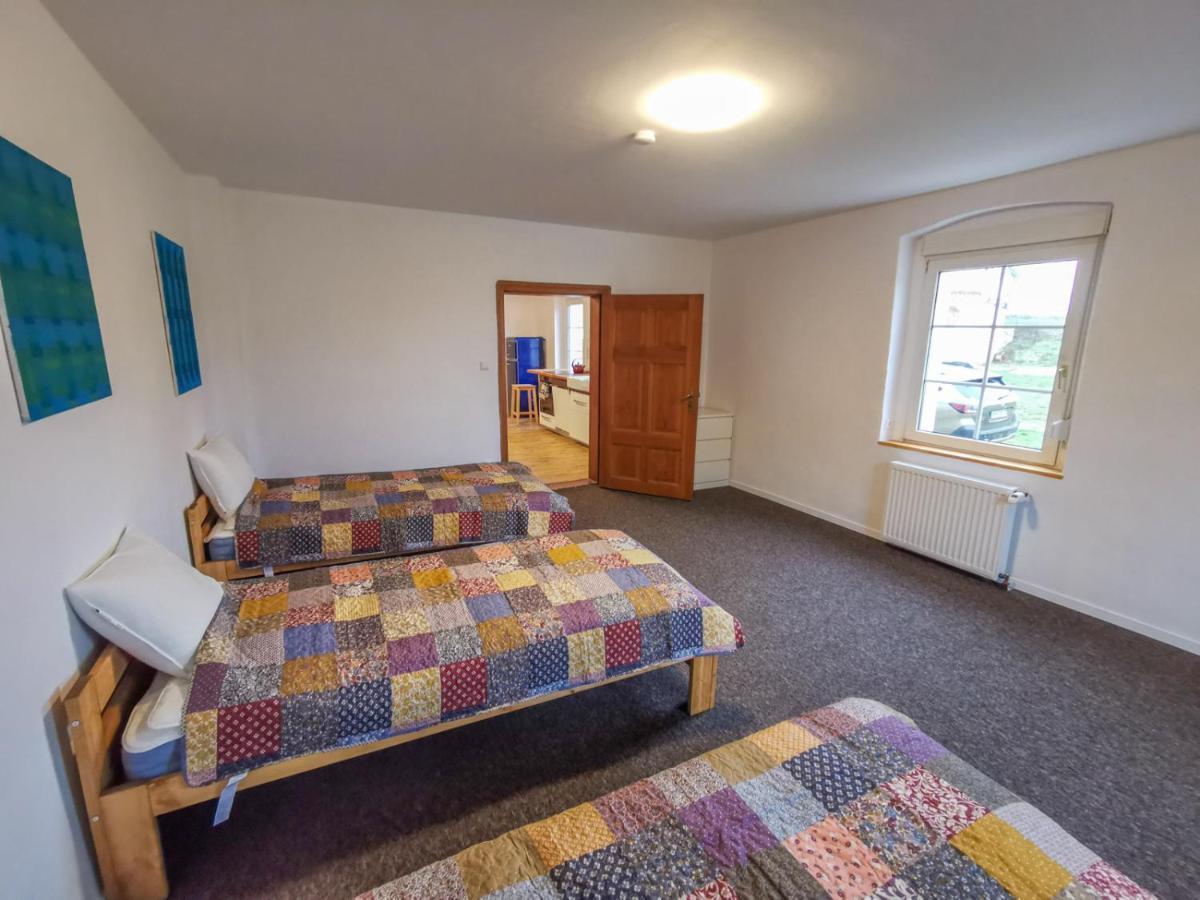Apartment In Herrenhaus Gross Pinnow エクステリア 写真